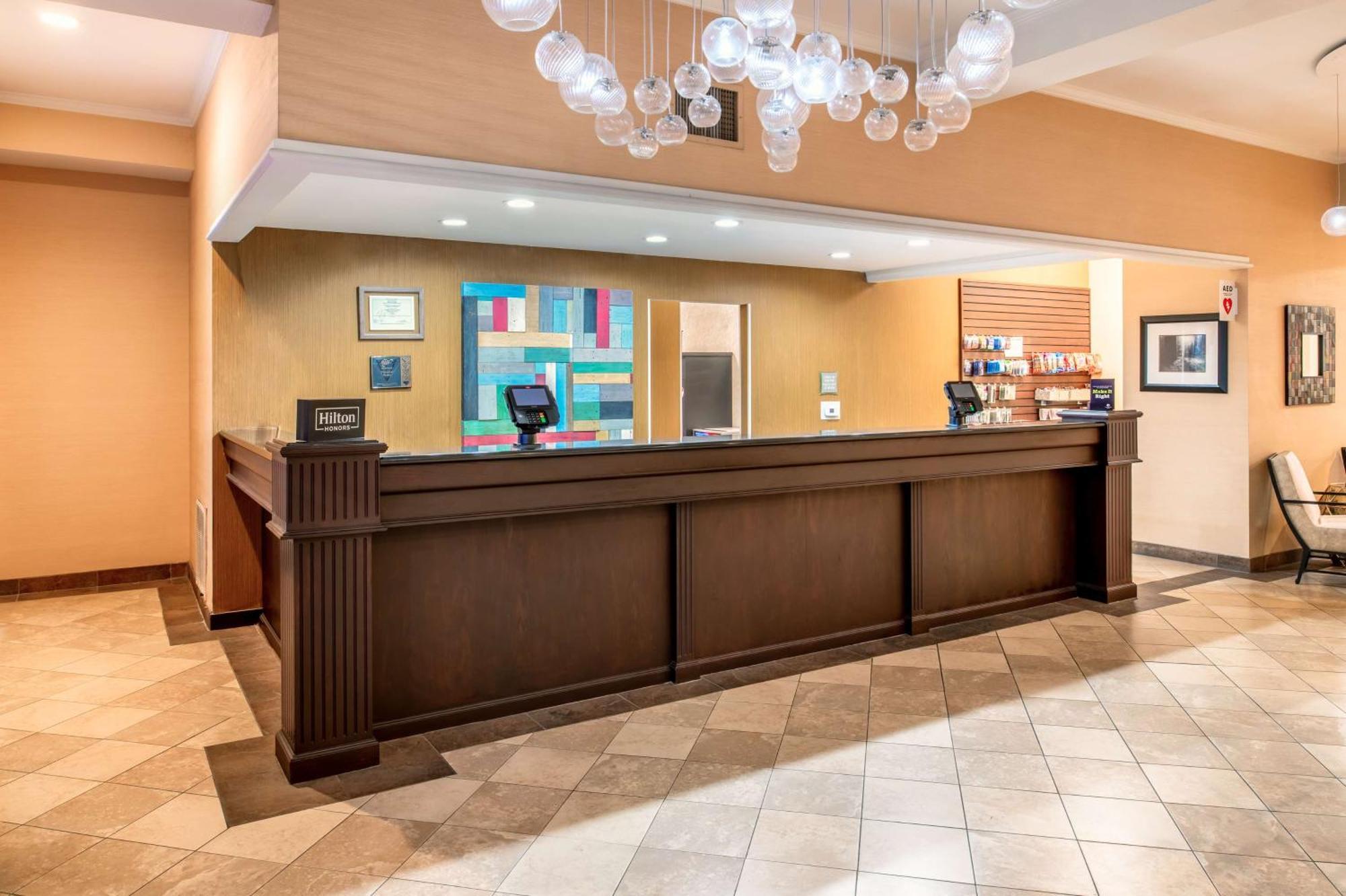 Hotel Doubletree By Hilton Olympia Exterior foto